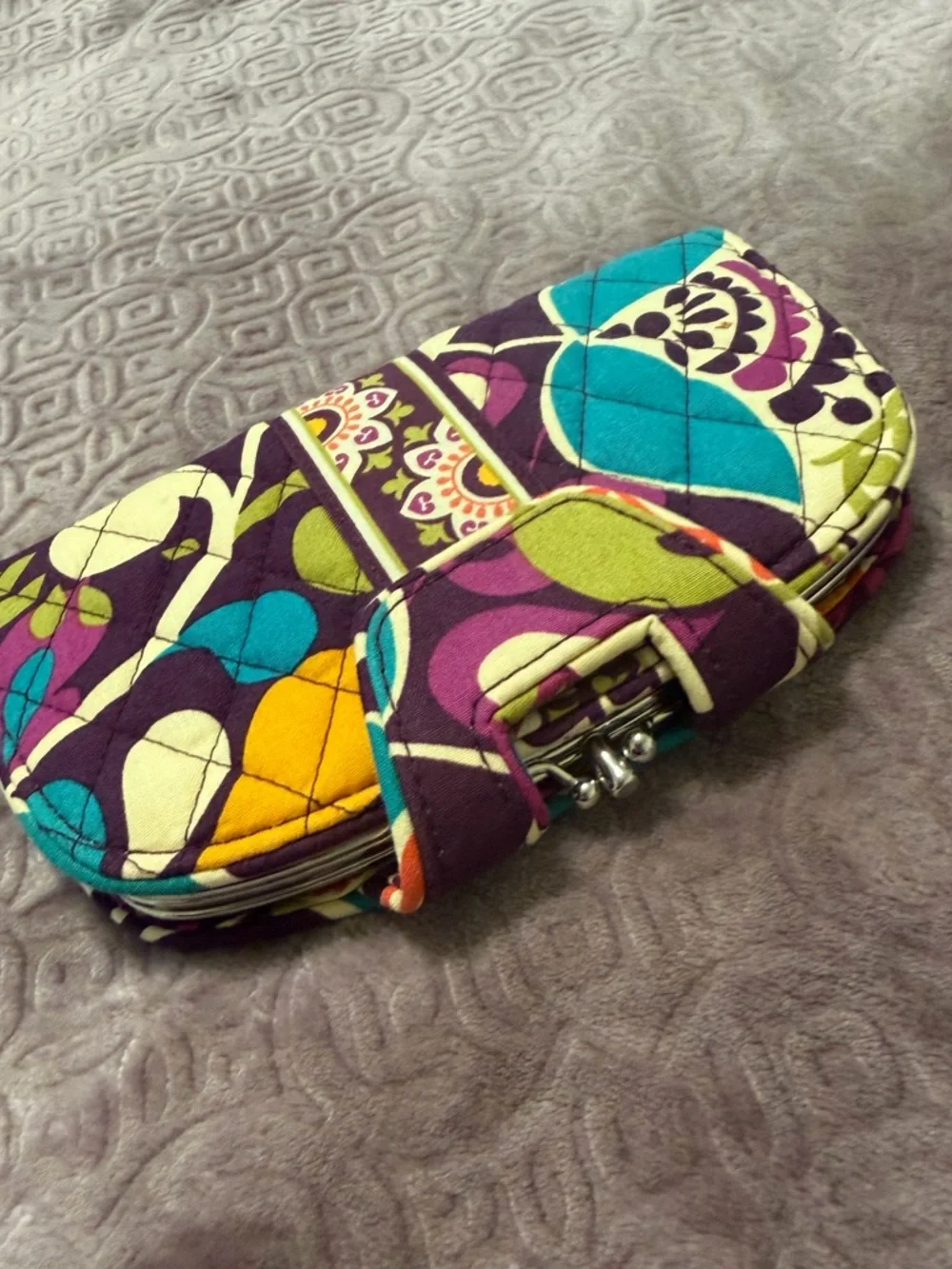 Vera Bradley Kiss ‘N Snap Plum Crazy Wallet - Picture 4 of 7